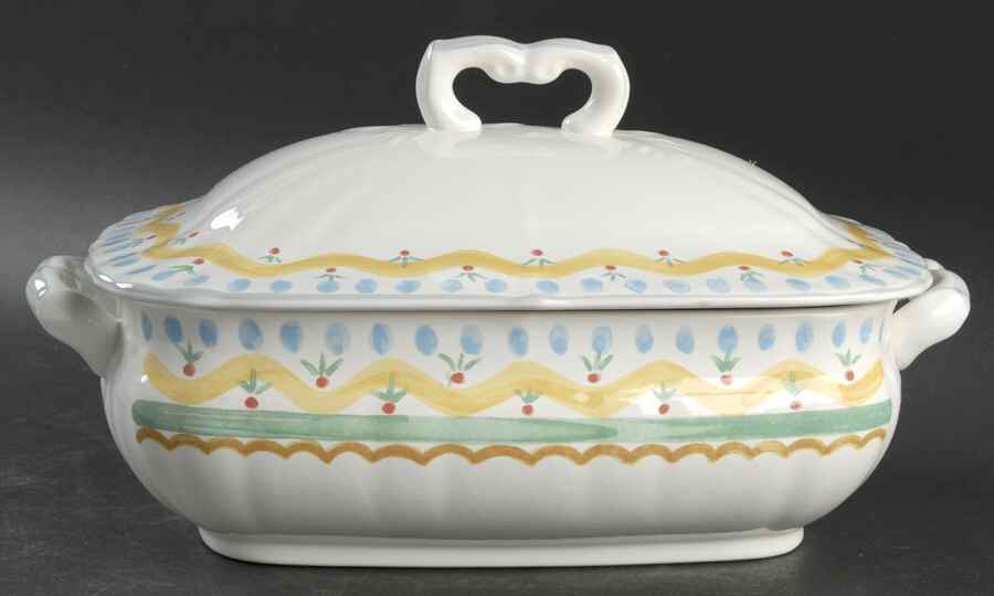 Country Flair 2 Quart Oval Covered Casserole by Mikasa-1