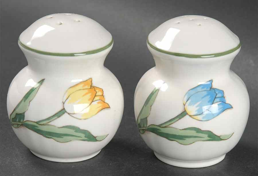 Country Fleur Salt & Pepper Set by Mikasa-1