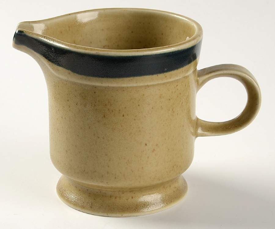 Country Home Creamer by Mikasa-1