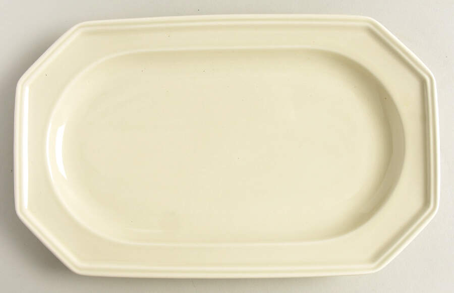 Continental Ivory 11" Oval Serving Platter by Mikasa-1
