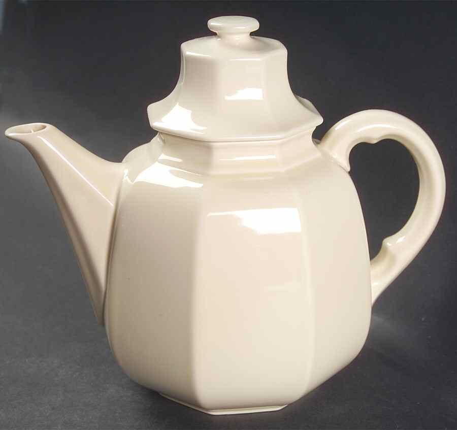 Continental Ivory Mini Coffee Pot & Lid by Mikasa-1
