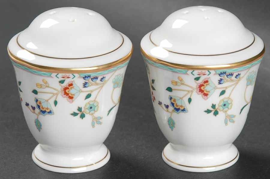 Contessina Salt & Pepper Set by Mikasa-1