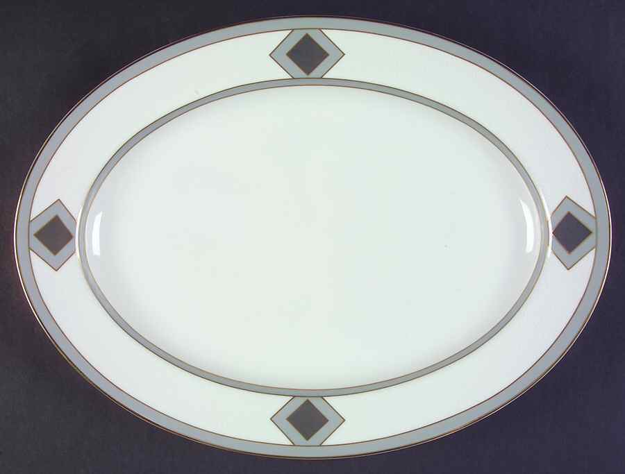 Coquille 14" Oval Serving Platter by Mikasa-1