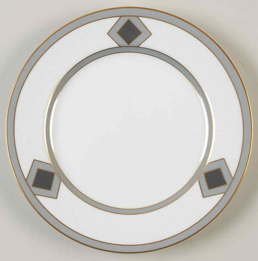 Coquille Salad Plate by Mikasa-1