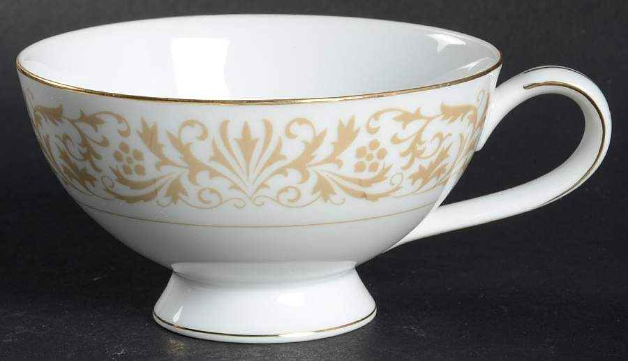 Corona Footed Cup by Mikasa-1