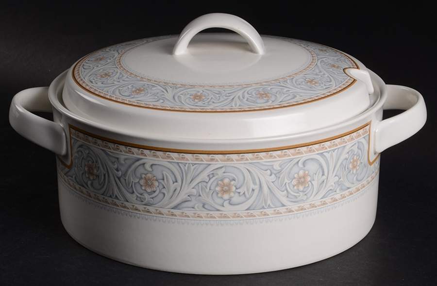 Coronado Tureen &  Lid by Mikasa-1