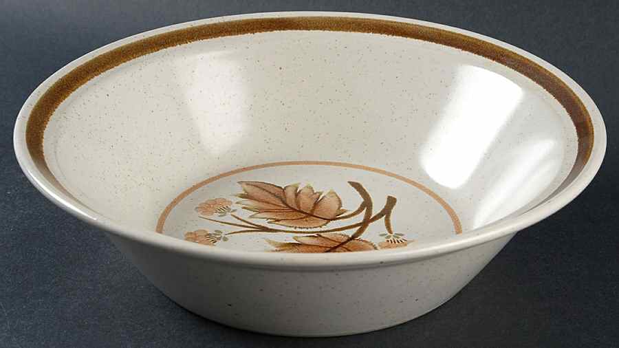 Country Squire 9" Round Vegetable Bowl by Mikasa-1