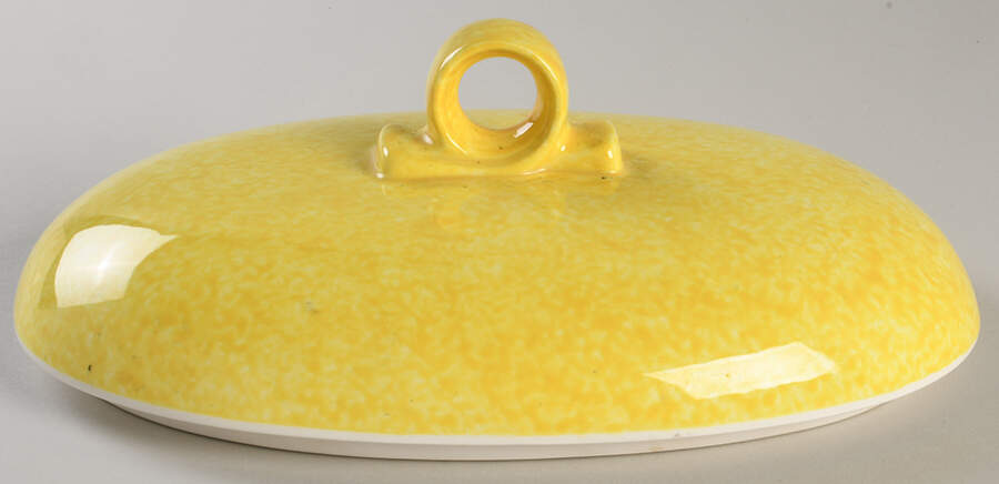 Corn Silk Lid for 2.25 Quart Oval Covered Casserole by Mikasa-1