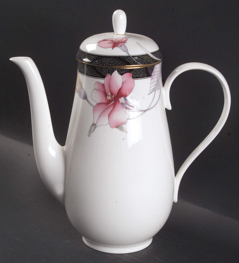 Cosmo Coffee Pot & Lid by Mikasa-1