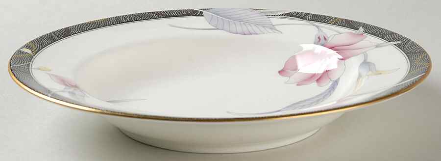Cosmo Rim Soup Bowl by Mikasa-1