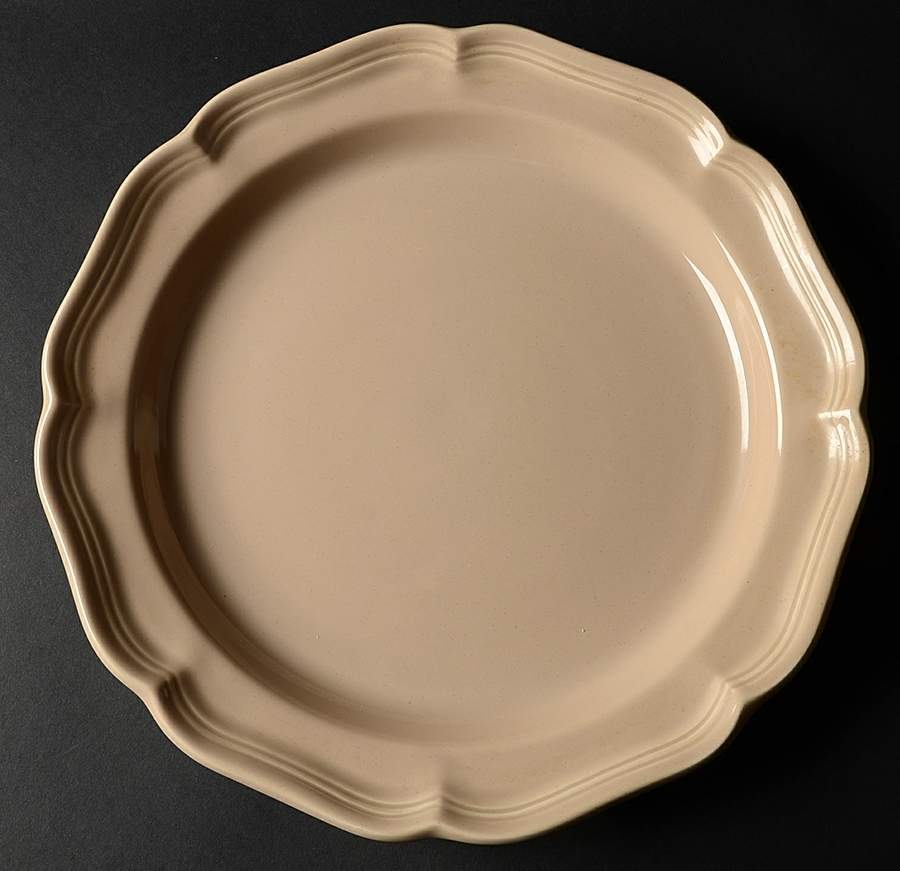 Country Straw 12" Chop Plate (Round Platter) by Mikasa-1