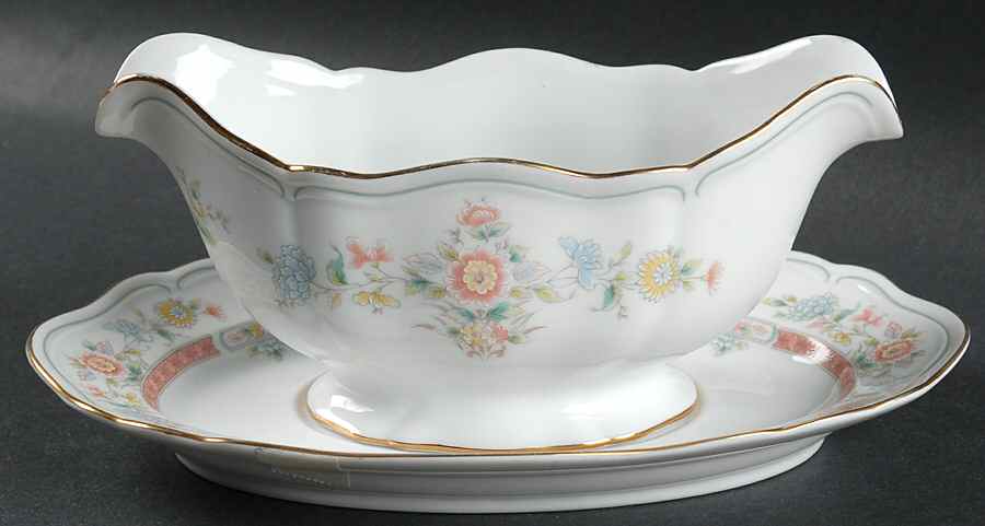 Coventry Gravy Boat & Underplate by Mikasa-1