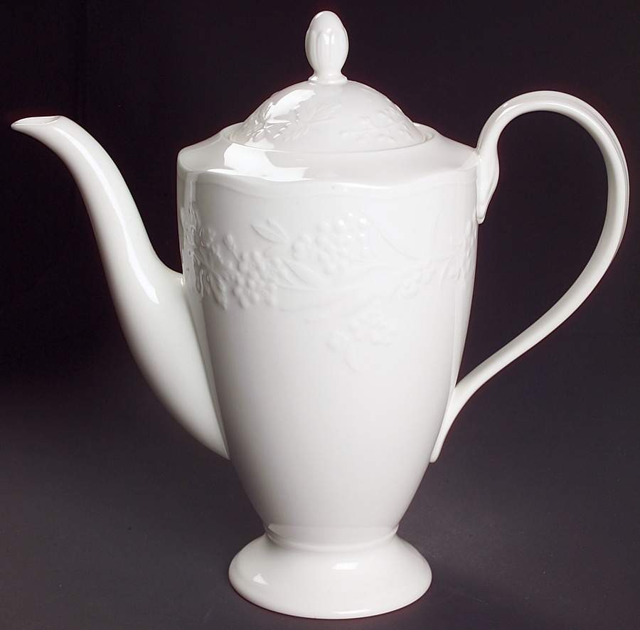 Country Villa Coffee Pot & Lid by Mikasa-1
