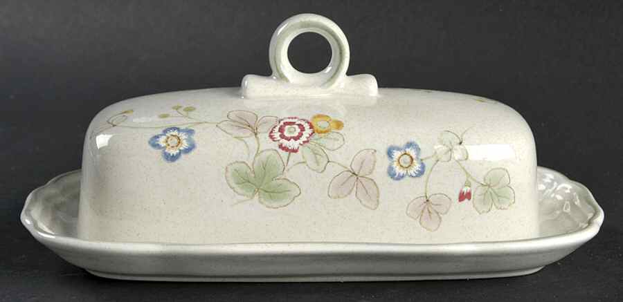 Country Weekend 1/4 Lb Covered Butter by Mikasa-1