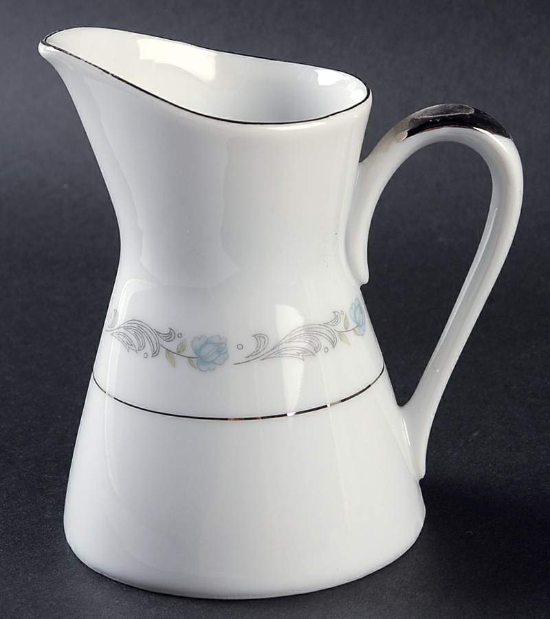 Crown Ford Creamer by Mikasa-1