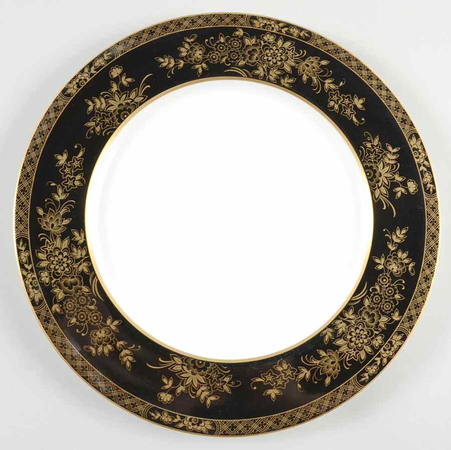 Crown Jewel Onyx Dinner Plate by Mikasa-1
