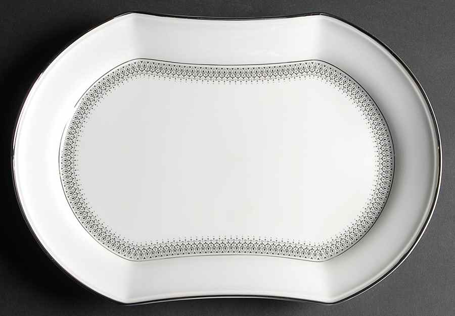 Cumberland 14" Oval Serving Platter by Mikasa-1