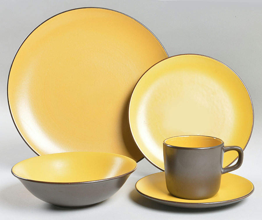 Curry Yellow 5 Piece Place Setting by Mikasa-1
