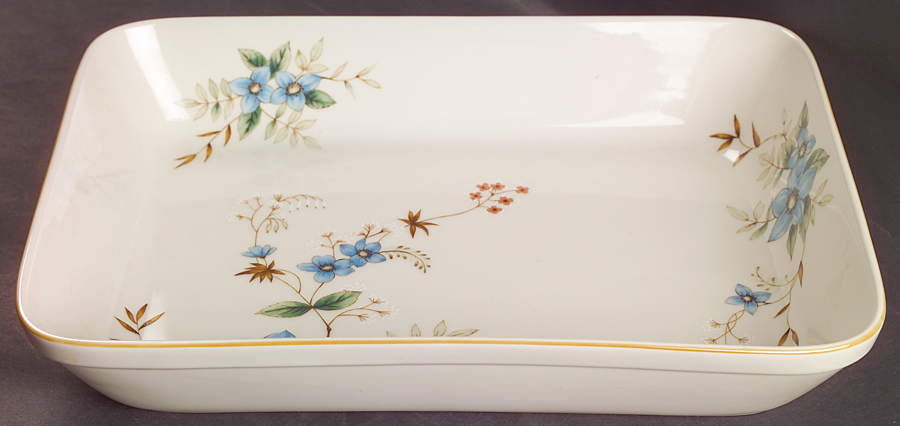 Day Dreams 12" Rectangular Baker by Mikasa-1