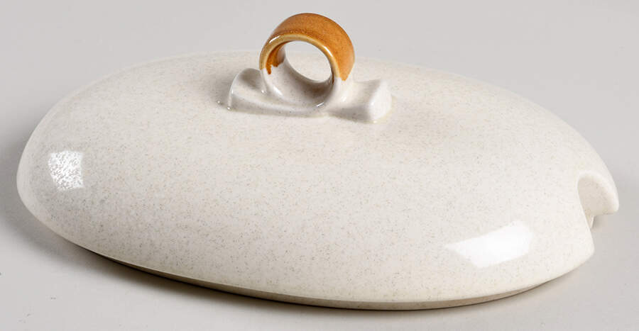 Day Dreams Lid for 2.5 Quart Oval Covered Casserole by Mikasa-1
