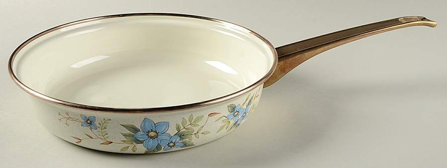 Day Dreams 9" Metal Skillet No Lid by Mikasa-1