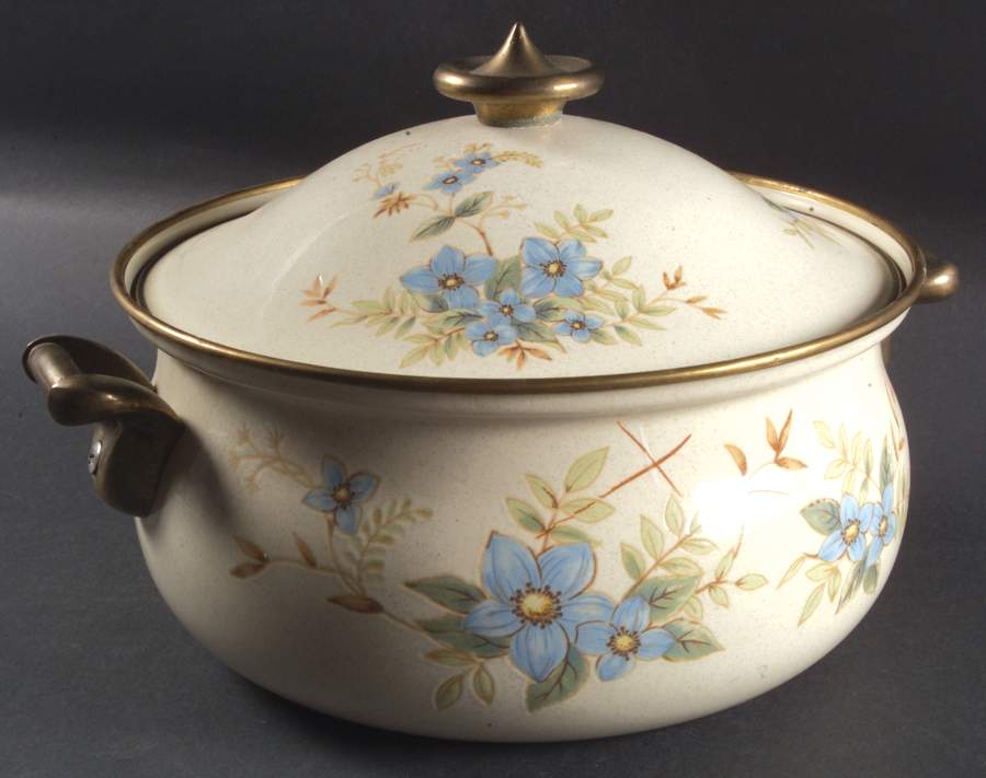 Day Dreams 4 Quart Metal Covered Casserole by Mikasa-1