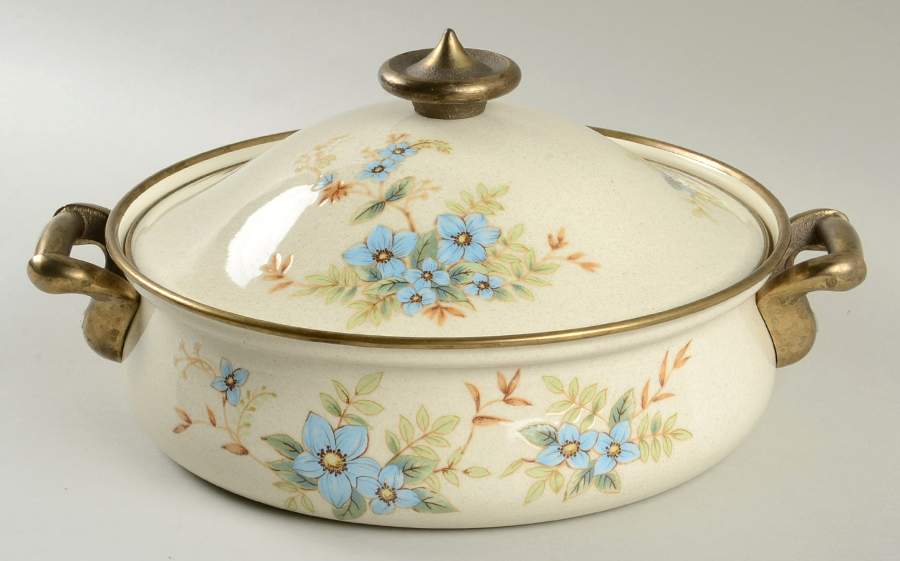 Day Dreams 2.5 Quart Metal Covered Casserole by Mikasa-1