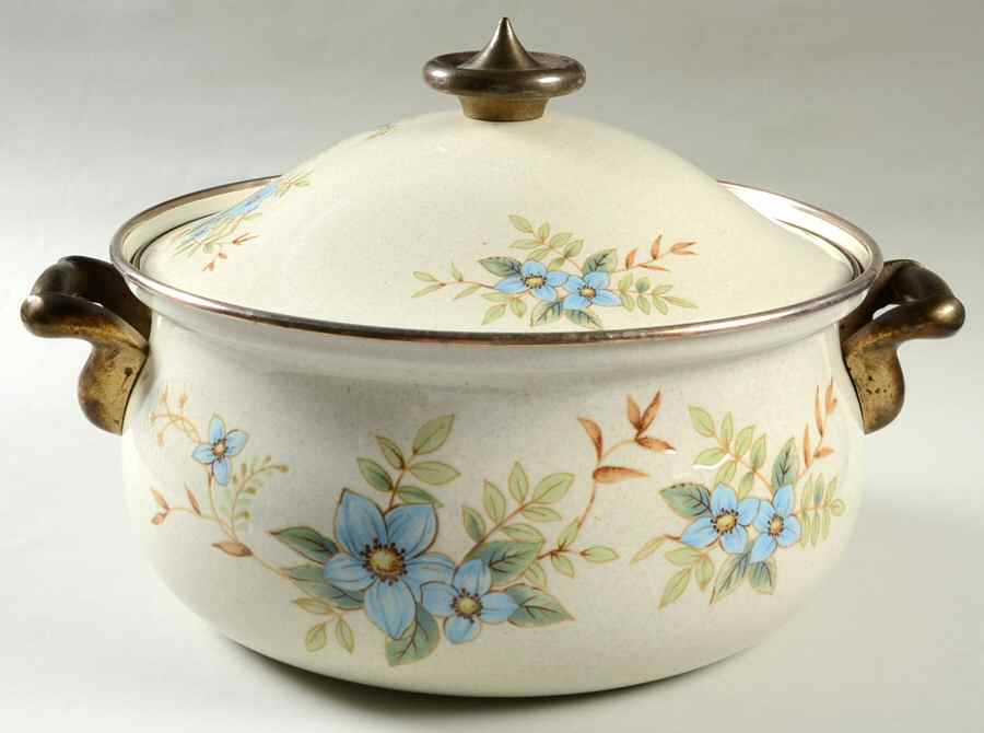 Day Dreams 5 Quart Metal Covered Casserole by Mikasa-1