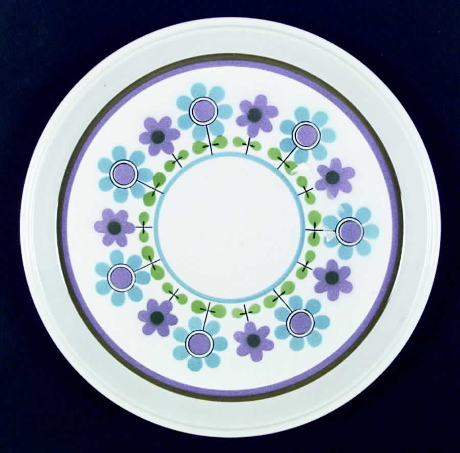 Dancing Flower Dinner Plate by Mikasa-1
