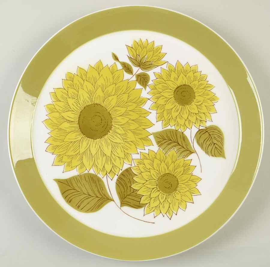 Dahlia 12" Chop Plate (Round Platter) by Mikasa-1