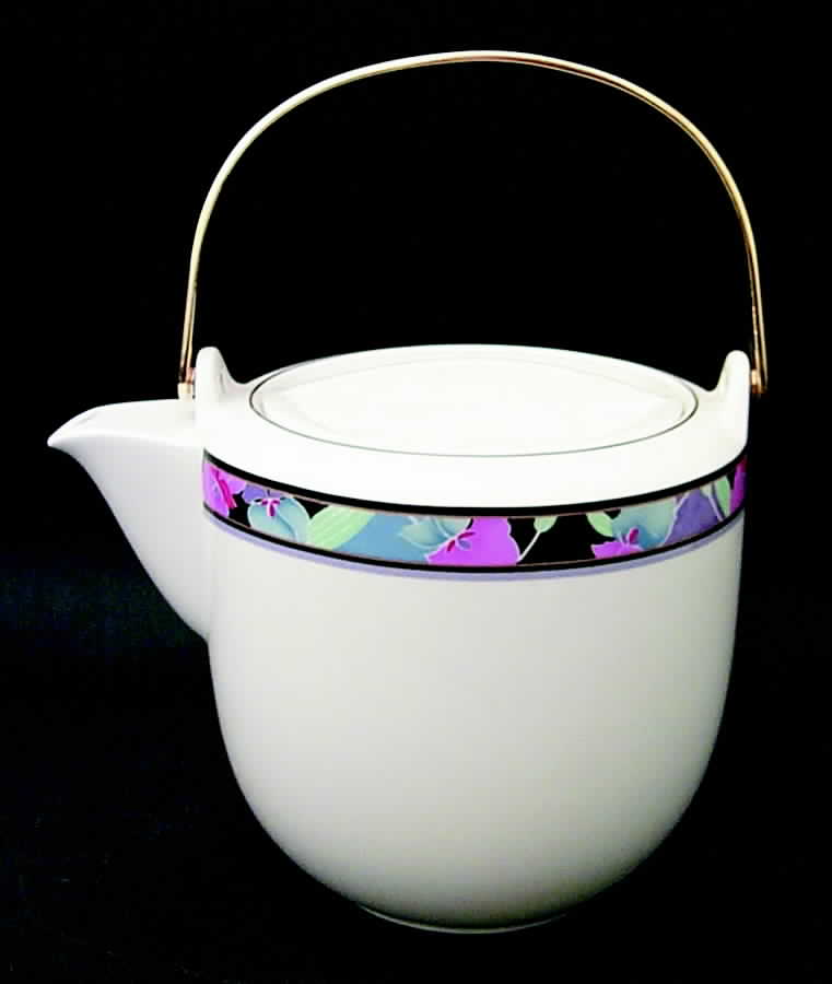 Deco Art Coffee Pot & Lid by Mikasa-1