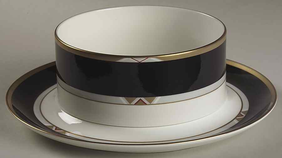 Deco Black Gravy Boat & Underplate by Mikasa-1