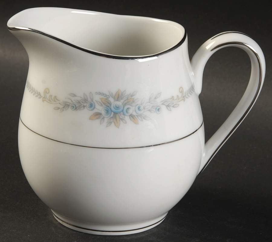 Delphina Creamer by Mikasa-1