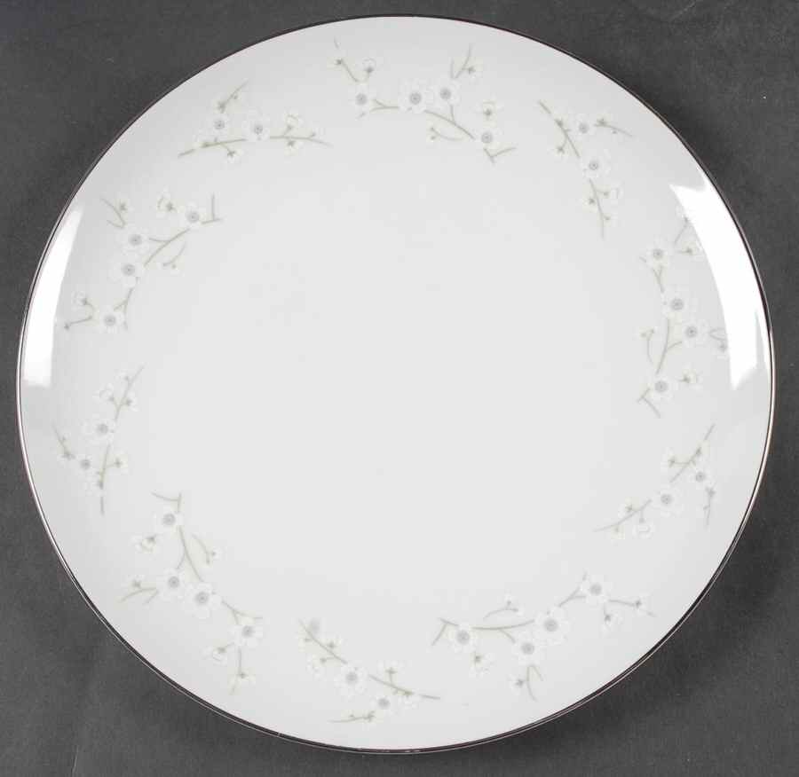 Delia Dinner Plate by Mikasa-1
