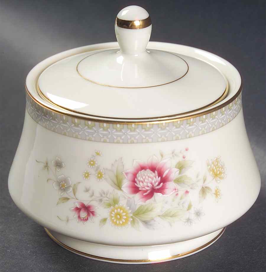 Devonshire Sugar Bowl & Lid by Mikasa-1