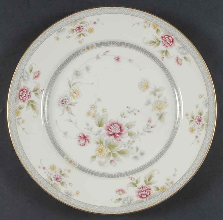 Devonshire 12" Chop Plate (Round Platter) by Mikasa-1