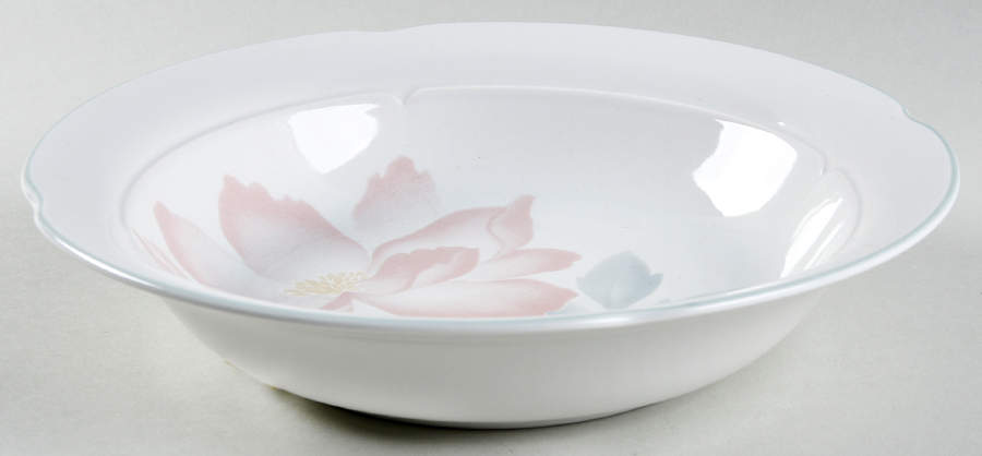 Dialogue Coupe Soup Bowl by Mikasa-1