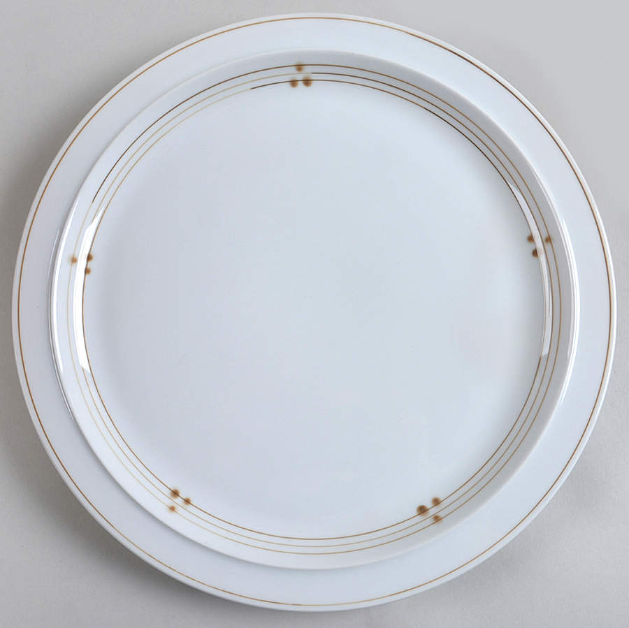 Disco Brown 12" Chop Plate (Round Platter) by Mikasa-1