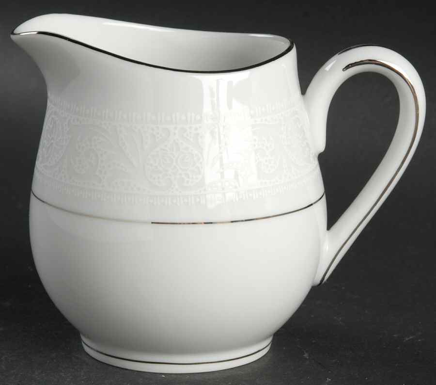 Diplomat Creamer by Mikasa-1