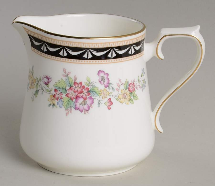 Diplomat Creamer by Mikasa-1