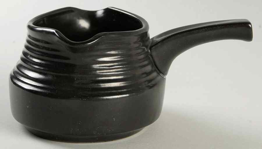 Domino Gravy Boat by Mikasa-1