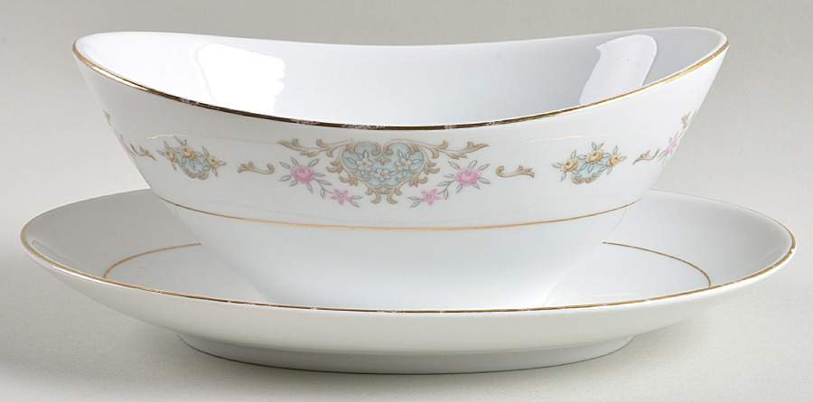 Dublin Gravy Boat with Attached Underplate by Mikasa-1
