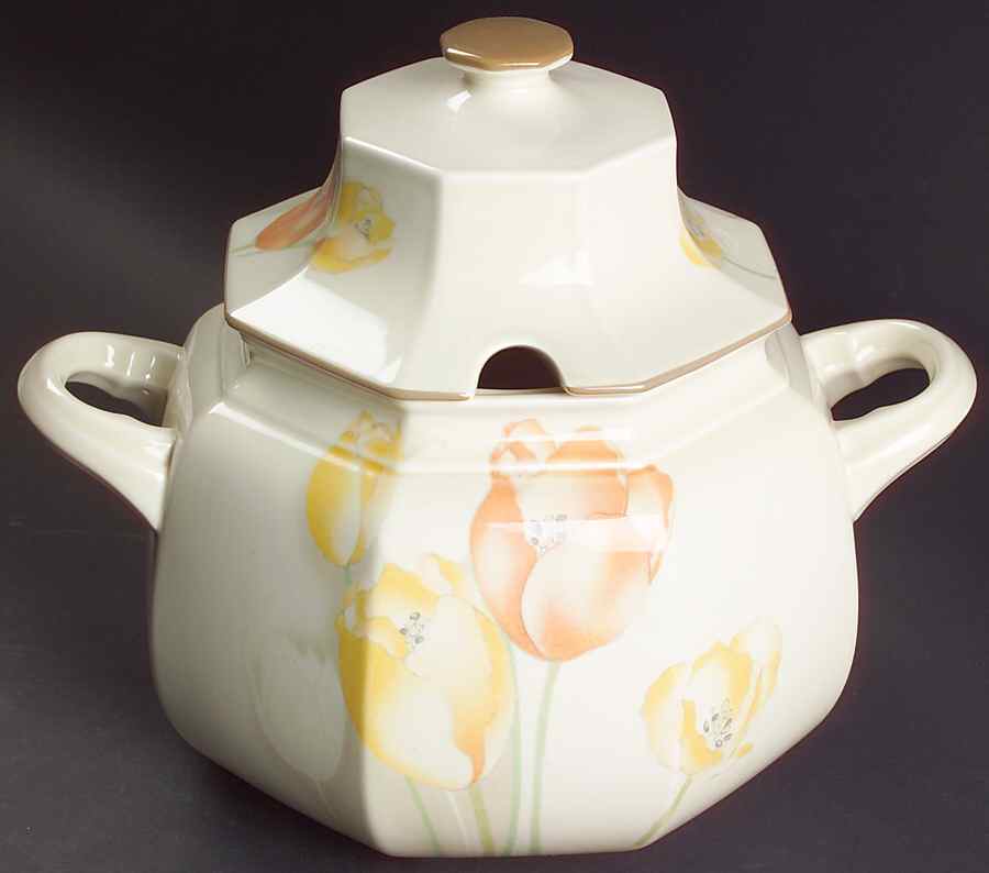 Dutch Garden Tureen &  Lid by Mikasa-1