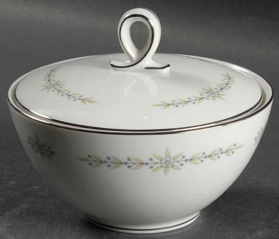 Dundee Sugar Bowl & Lid by Mikasa-1