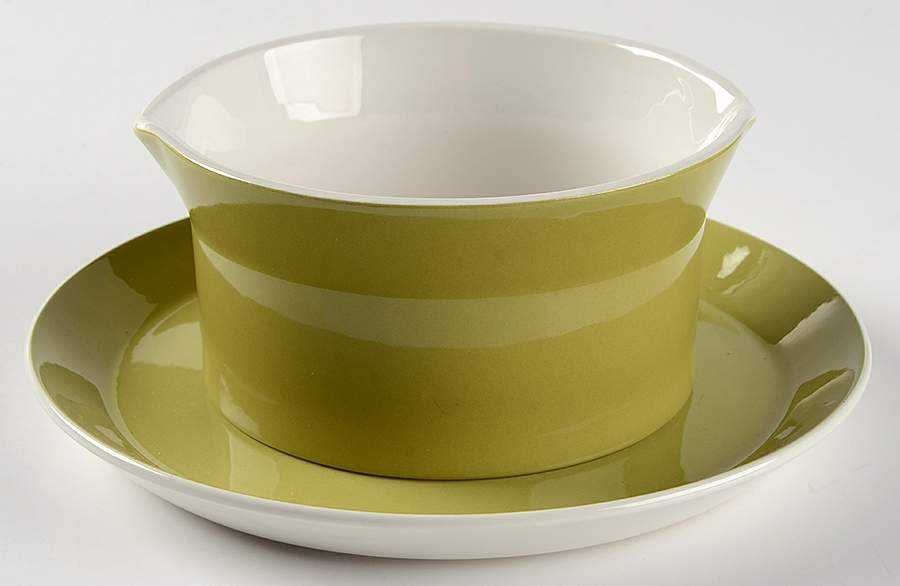 Duplex Green Gravy Boat & Underplate by Mikasa-1