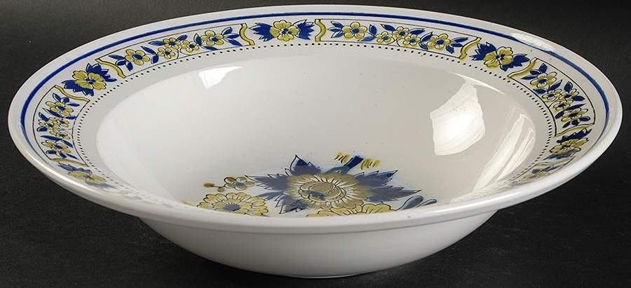 Dutch Treat 10" Round Vegetable Bowl by Mikasa-1