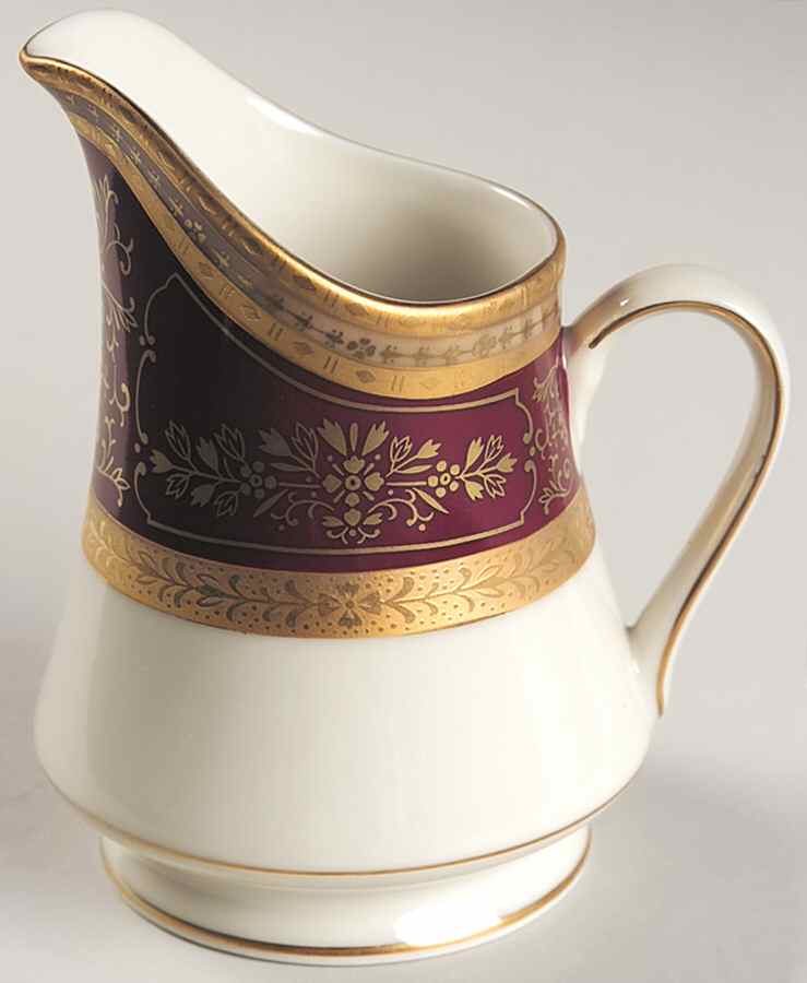 Dynasty Red Creamer by Mikasa-1