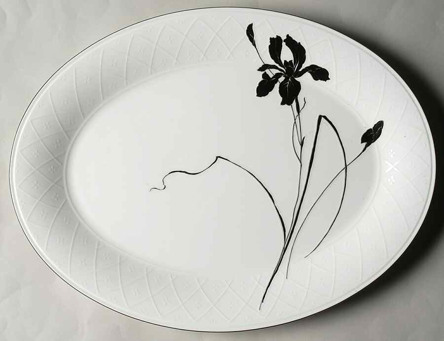 Ebony Iris 14" Oval Serving Platter by Mikasa-1
