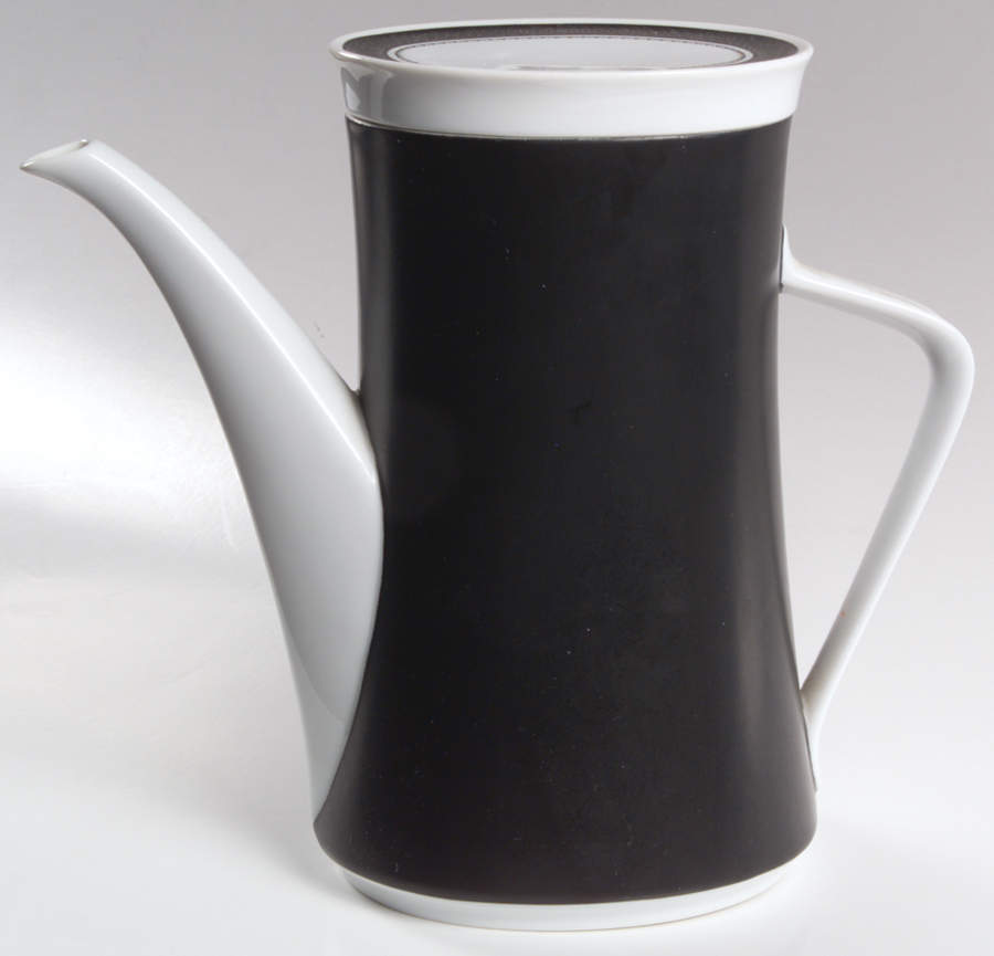 Ebony Coffee Pot & Lid by Mikasa-1