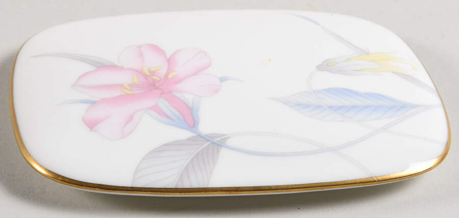 Eden's Garden Lid for Oblong Box by Mikasa-1